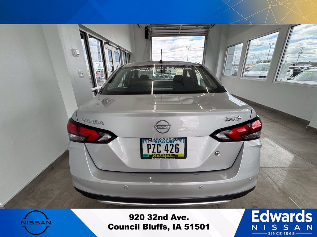 New 2025 Nissan Versa S w/ Trunk Package FWD image 9