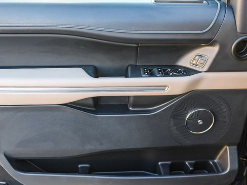 Used 2024 Ford Expedition Max Limited image 21