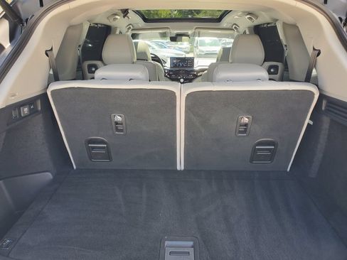 Used 2025 Acura MDX FWD w/ Technology Package image 8