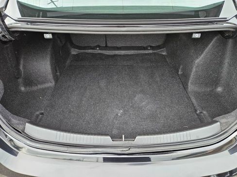 Used 2020 Chevrolet Malibu LT image 18