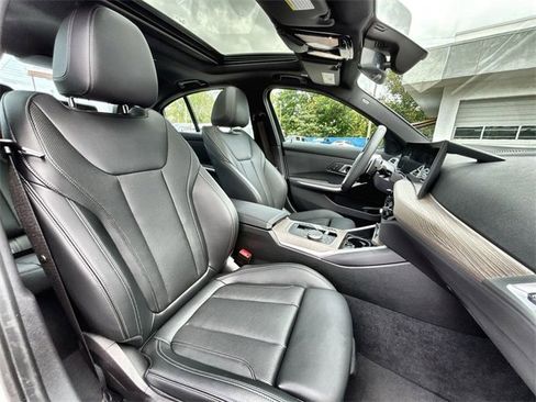 Used 2025 BMW 330i xDrive Sedan w/ Convenience Package image 25