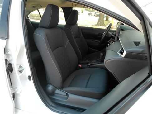 Used 2026 Toyota Corolla LE FWD image 19