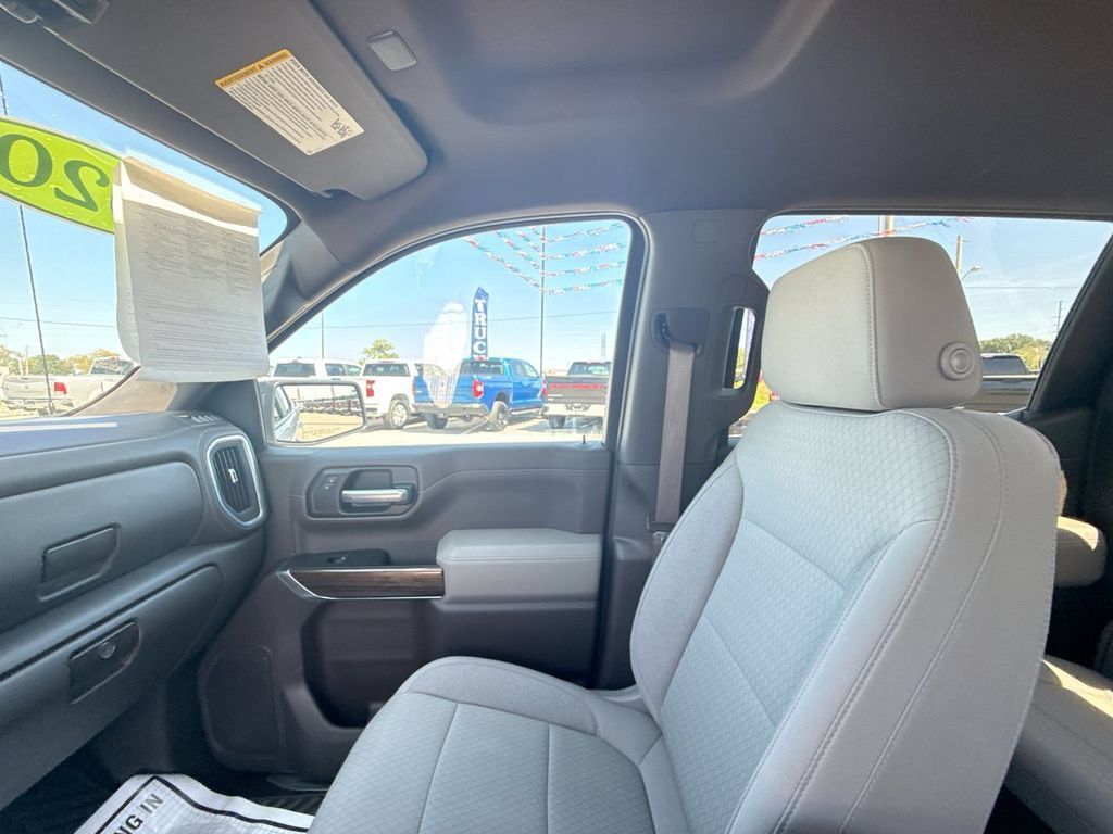 Used 2020 Chevrolet Silverado 1500 RST w/ All-Star Edition AWD/4WD image 22