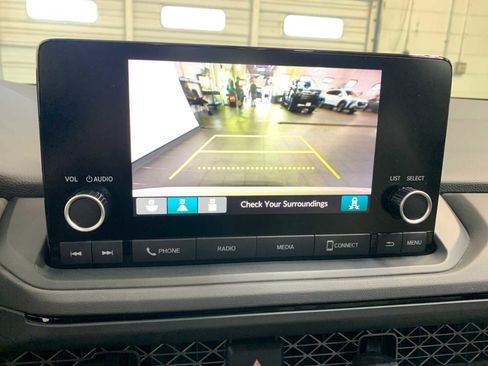 Used 2024 Honda Accord EX image 5