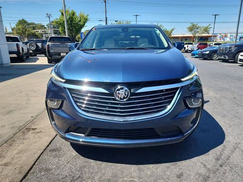 Used 2023 Buick Enclave Essence w/ Sound and Sites Package image 3