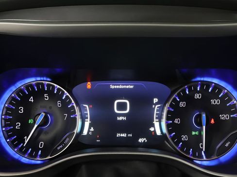 Used 2026 Chrysler Pacifica Select FWD image 14