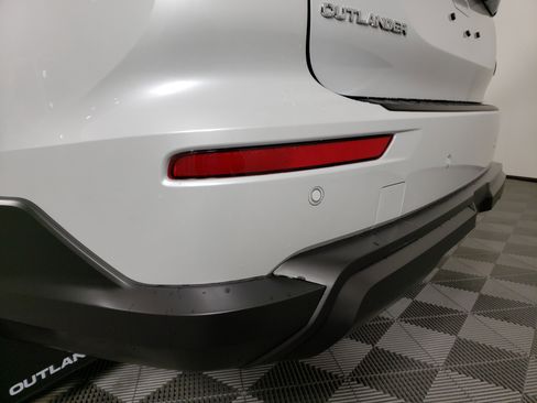 New 2026 Mitsubishi Outlander Trail Edition image 7