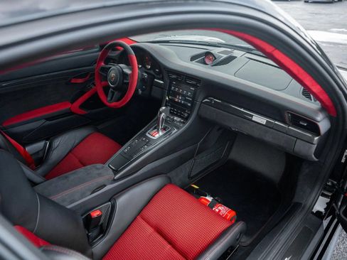 Used 2018 Porsche 911 GT2 RS RWD image 45