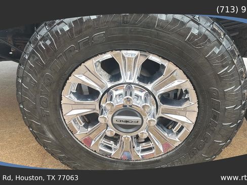 Used 2021 Ford F250 XLT w/ XLT Value Package AWD/4WD image 18