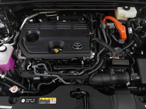 Used 2024 Toyota Crown Limited image 32