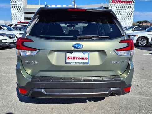 Used 2020 Subaru Forester Premium image 23