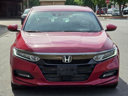 Used 2020 Honda Accord Sport image 2