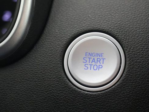 Certified 2024 Hyundai Santa Cruz SEL image 15