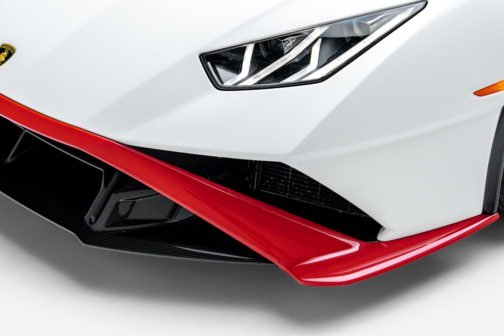 Used 2022 Lamborghini Huracan STO RWD image 28