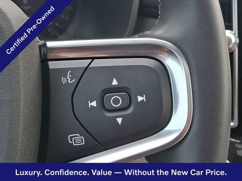 Certified 2023 Volvo XC40 B5 Ultimate w/ Protection Package Premier AWD/4WD image 22