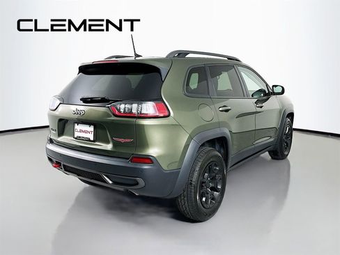 Used 2019 Jeep Cherokee Trailhawk w/ Cold Weather Group AWD/4WD image 7