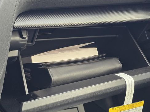 Used 2023 Subaru Crosstrek 2.0i image 24