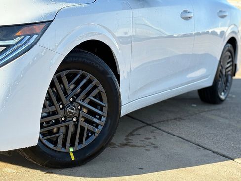 New 2026 Nissan Sentra SV image 7