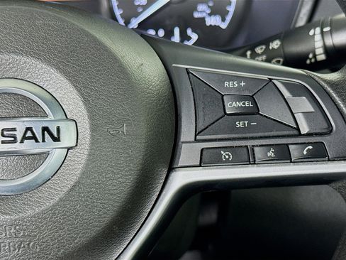 Used 2022 Nissan Altima 2.5 S FWD image 14