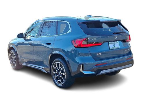Used 2025 BMW X1 xDrive28i w/ Technology Package image 4