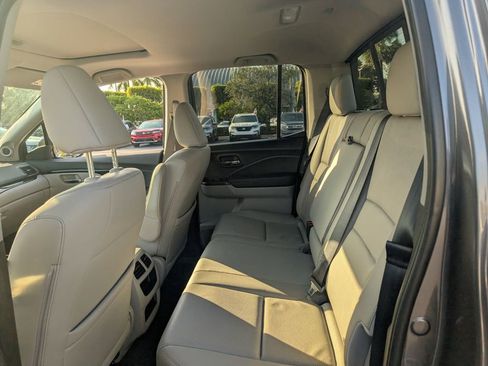 Used 2019 Honda Ridgeline RTL-E image 12