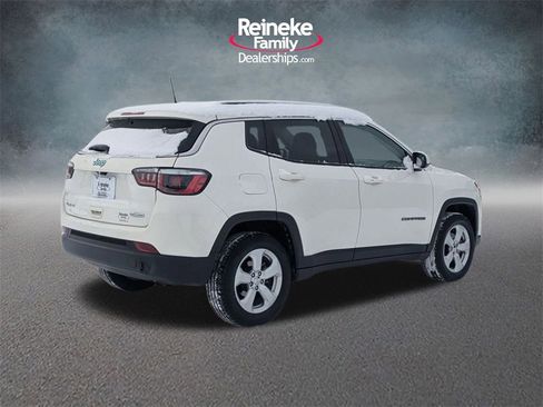 Used 2019 Jeep Compass Latitude image 5