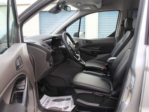 Used 2023 Ford Transit Connect XL FWD image 21