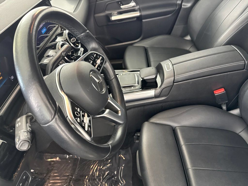 Used 2021 Mercedes-Benz GLA 250 4MATIC image 22