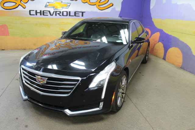 Used 2017 Cadillac CT6 Luxury AWD/4WD image 4
