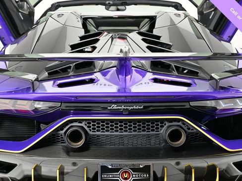 Used 2021 Lamborghini Aventador SVJ image 17