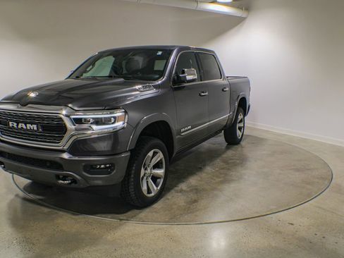 Used 2022 RAM 1500 Limited w/ Body Color Bumper Group AWD/4WD image 1