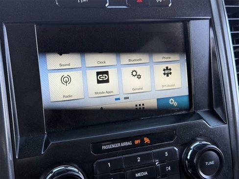 Used 2018 Ford F150 XLT image 16