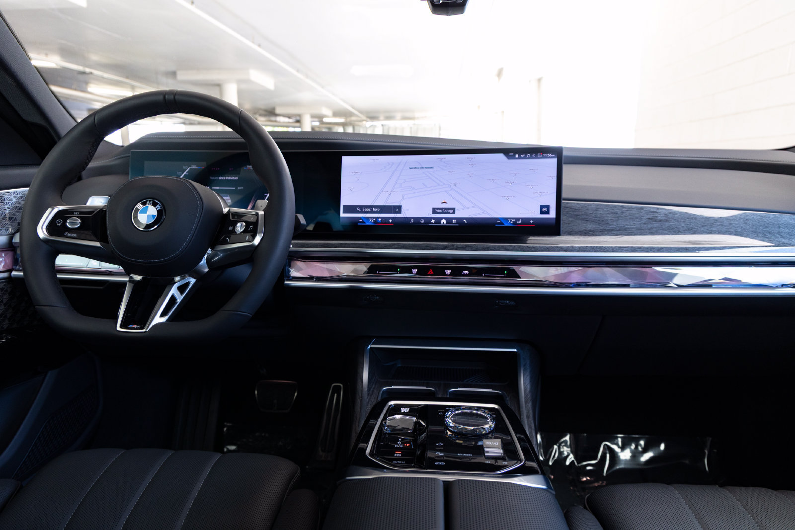 Certified 2025 BMW 760i xDrive AWD/4WD image 11