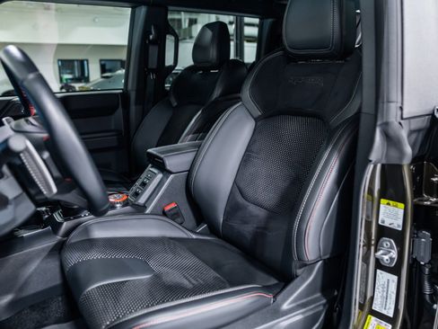 Used 2025 Ford Bronco Raptor AWD/4WD image 11