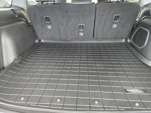 Used 2024 Jeep Grand Cherokee Limited 4xe image 18