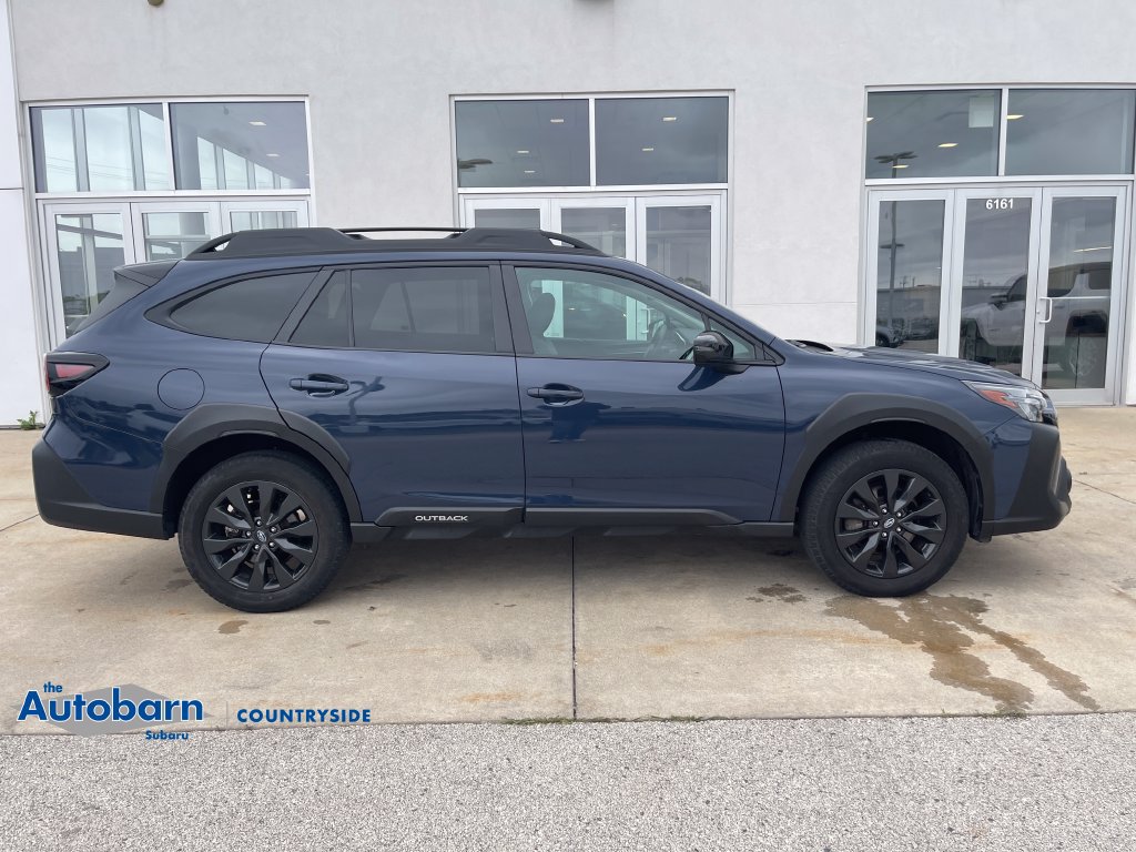 Used 2024 Subaru Outback Onyx Edition AWD/4WD image 3