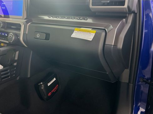 New 2025 Toyota Tacoma TRD Off-Road image 34