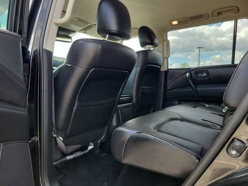 Used 2024 Nissan Armada SV RWD image 11