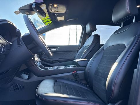 Used 2024 Ford Edge ST-Line image 17