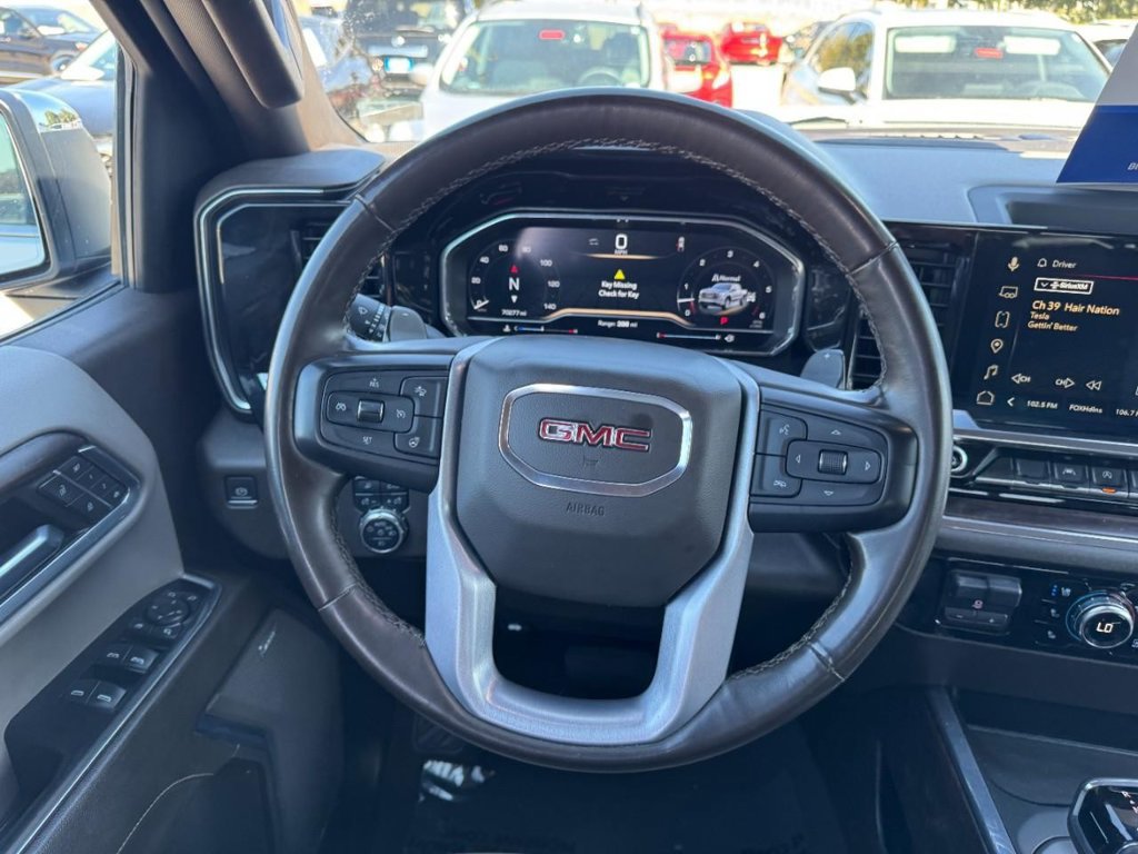 Used 2023 GMC Sierra 1500 SLT w/ SLT Premium Package AWD/4WD image 12