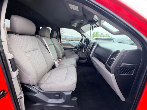 Used 2020 Ford F150 XLT image 23