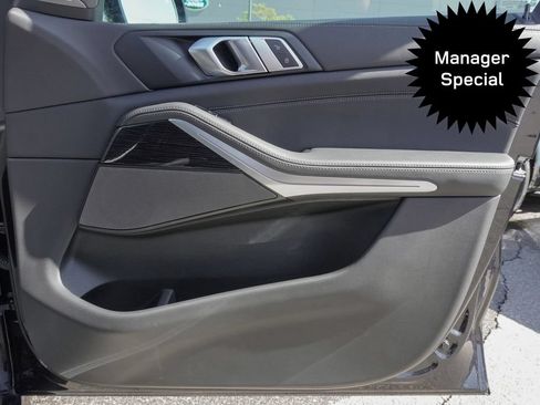 Used 2026 BMW X5 xDrive40i AWD/4WD image 21