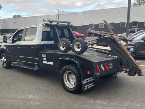 Used 2020 Ford F350 XL w/ Power Equipment Group image 4