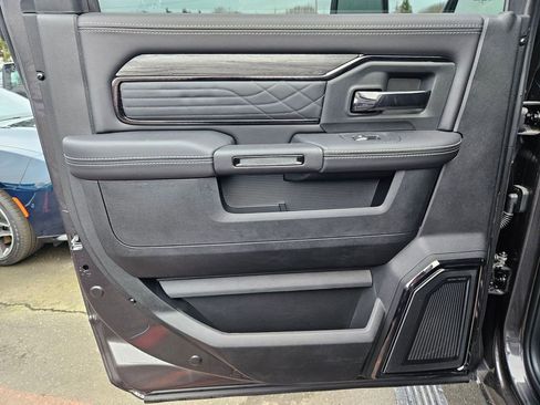 New 2026 RAM 3500 Limited AWD/4WD image 14