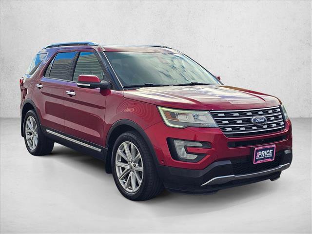 Used 2017 Ford Explorer Limited w/ Equipment Group 301A AWD/4WD image 3