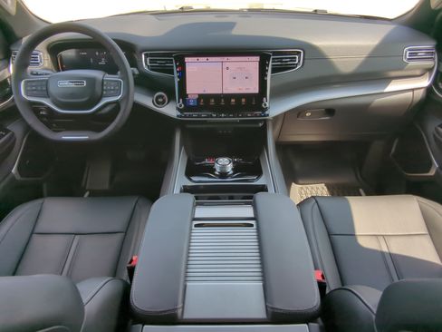 New 2026 Jeep Grand Wagoneer 2WD image 13