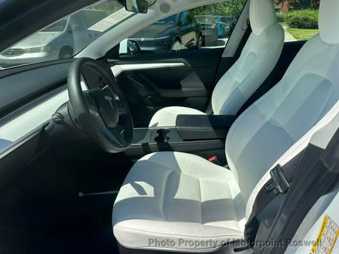 Used 2023 Tesla Model 3 Standard Range RWD image 12