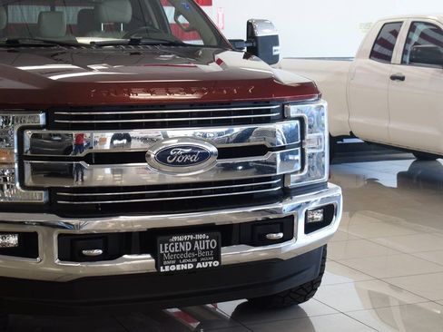 Used 2017 Ford F250 Lariat w/ Chrome Package AWD/4WD image 19