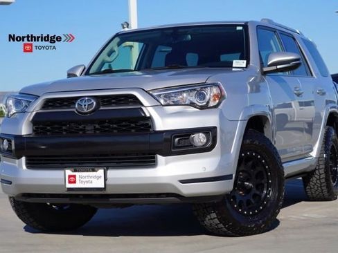 Used 2018 Toyota 4Runner Limited image 2