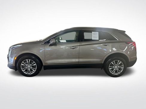 Used 2023 Cadillac XT5 Premium Luxury image 2